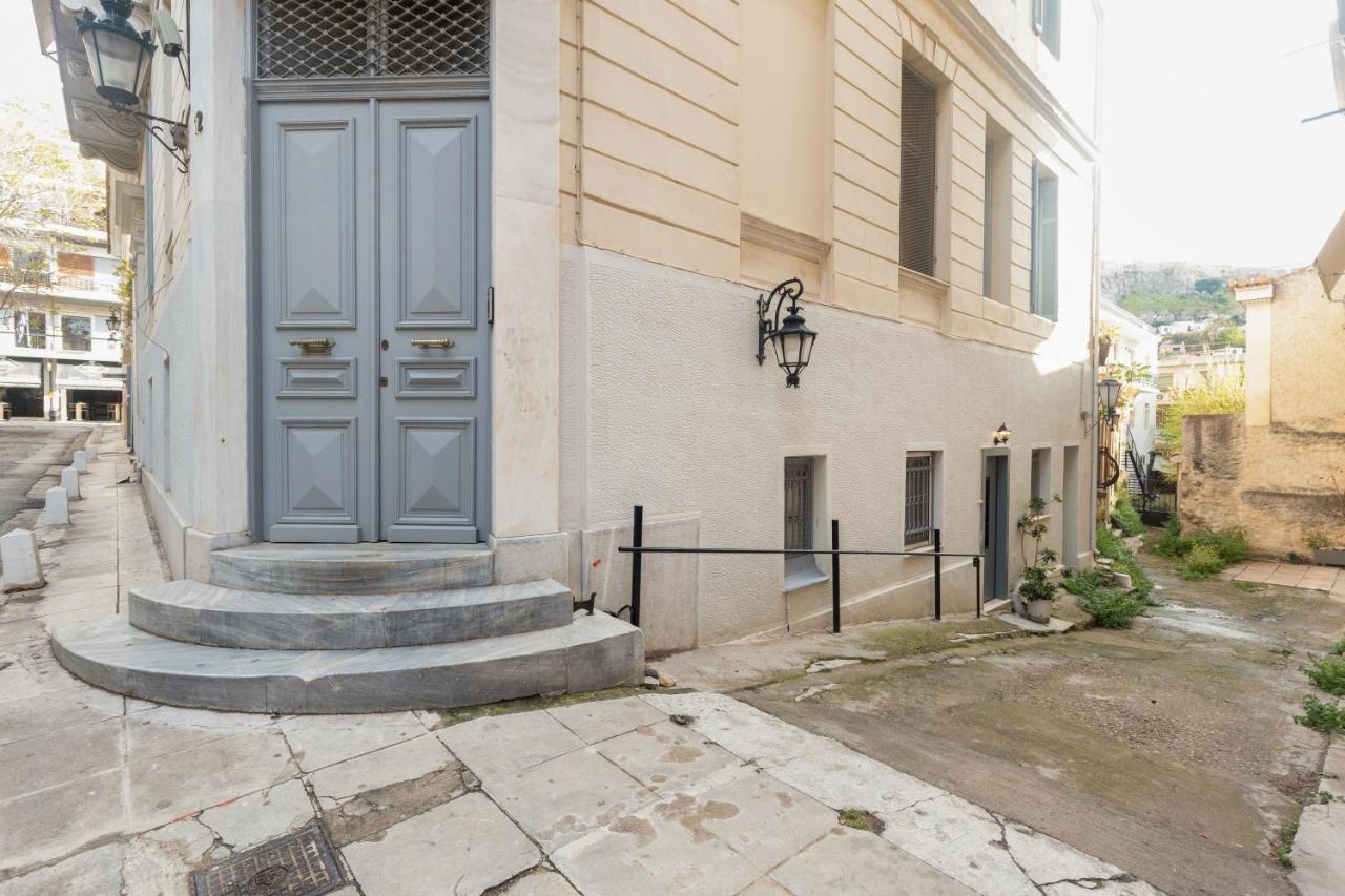 Charming Apartment In The Heart Of Plaka アテネ エクステリア 写真